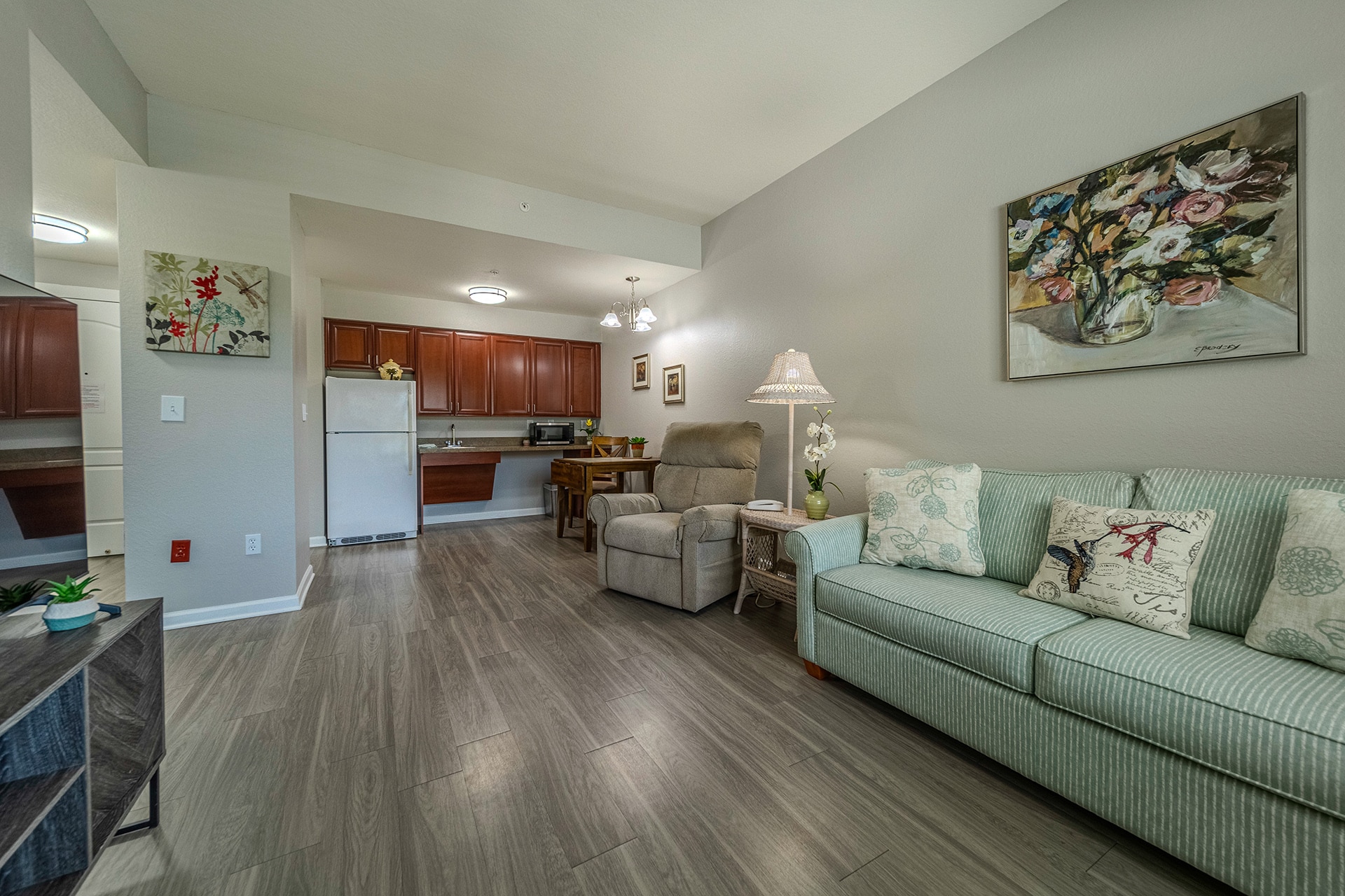 Dining hall interior at DeSoto Palms senior living